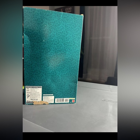 Barbie 1994 Victorian Elegance Doll By Mattel Special Edition NIB - Picture 3 of 6